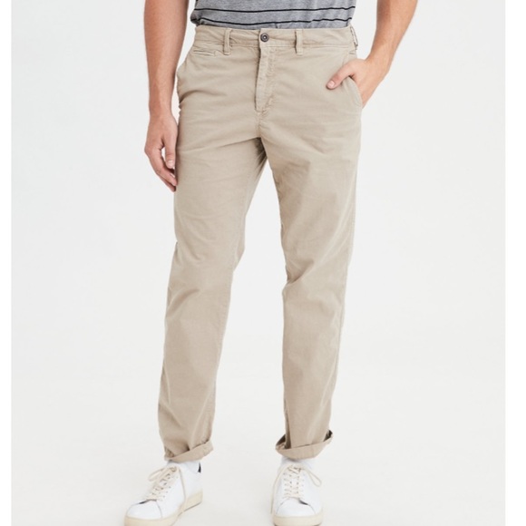 American Eagle Outfitters Other - American Eagle men's straight khakis pants